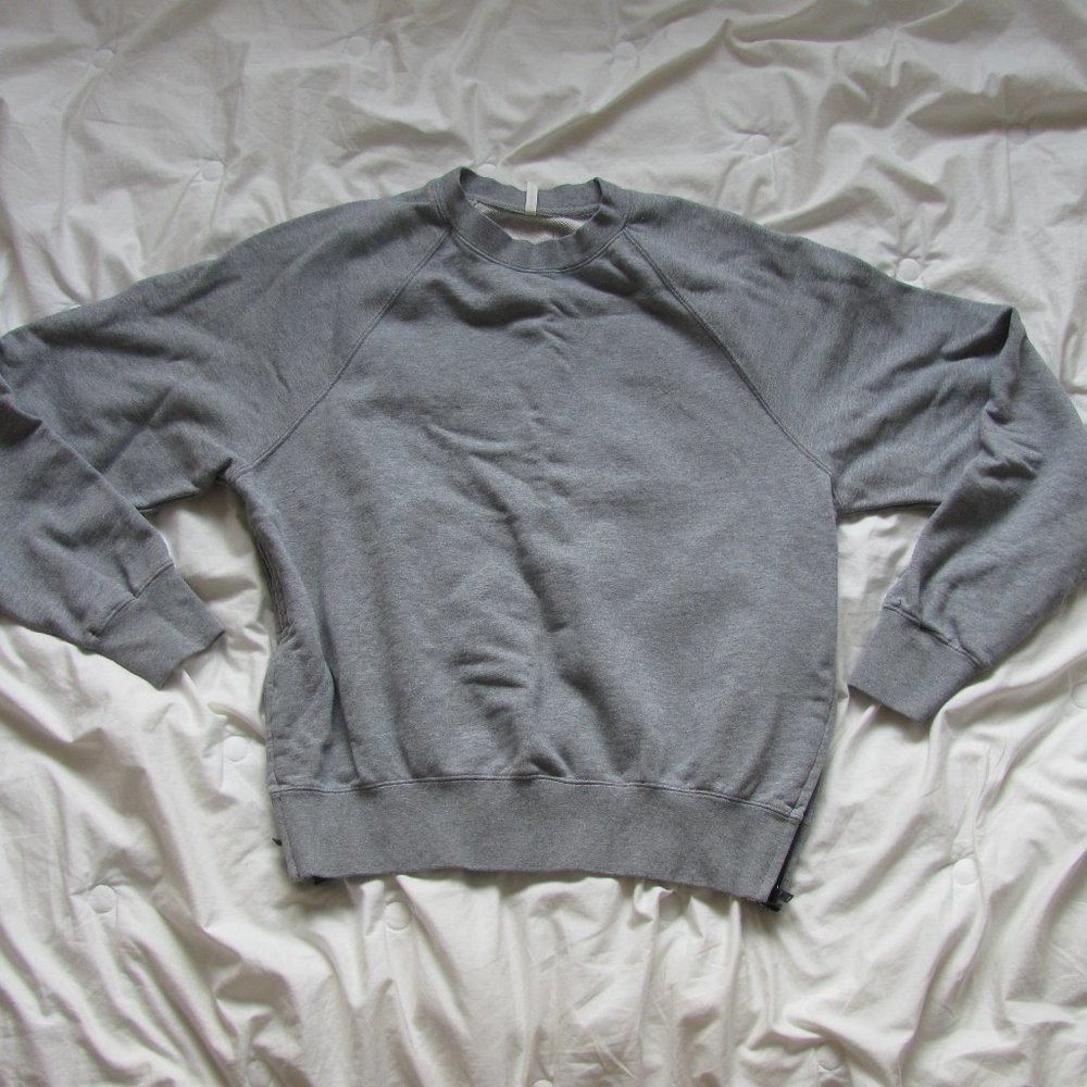 Fear of God Essentials Sweatshirt